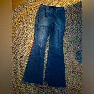 Knox Rose medium Flare Boho Jeans